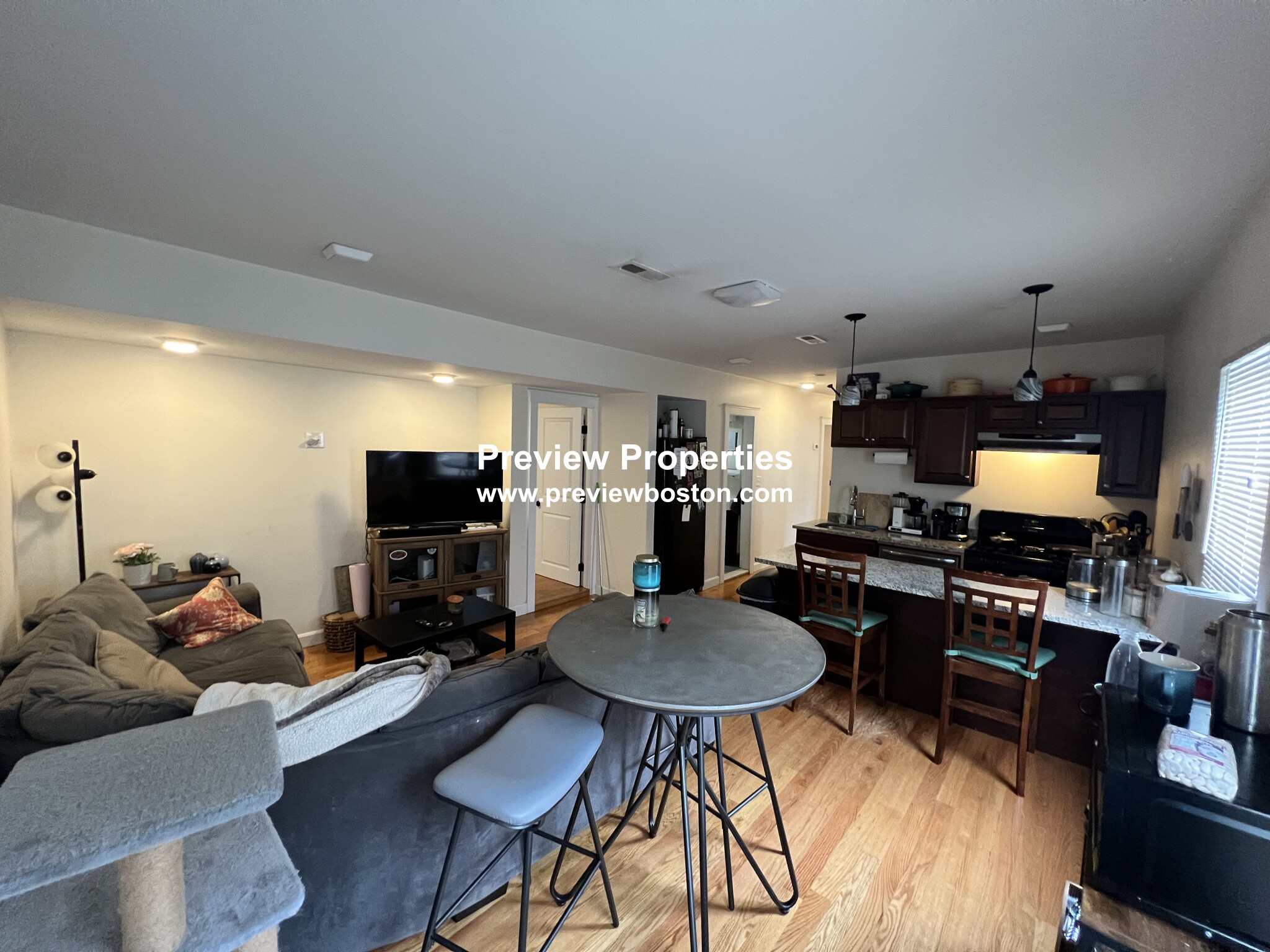 21 Weitz St, Allston