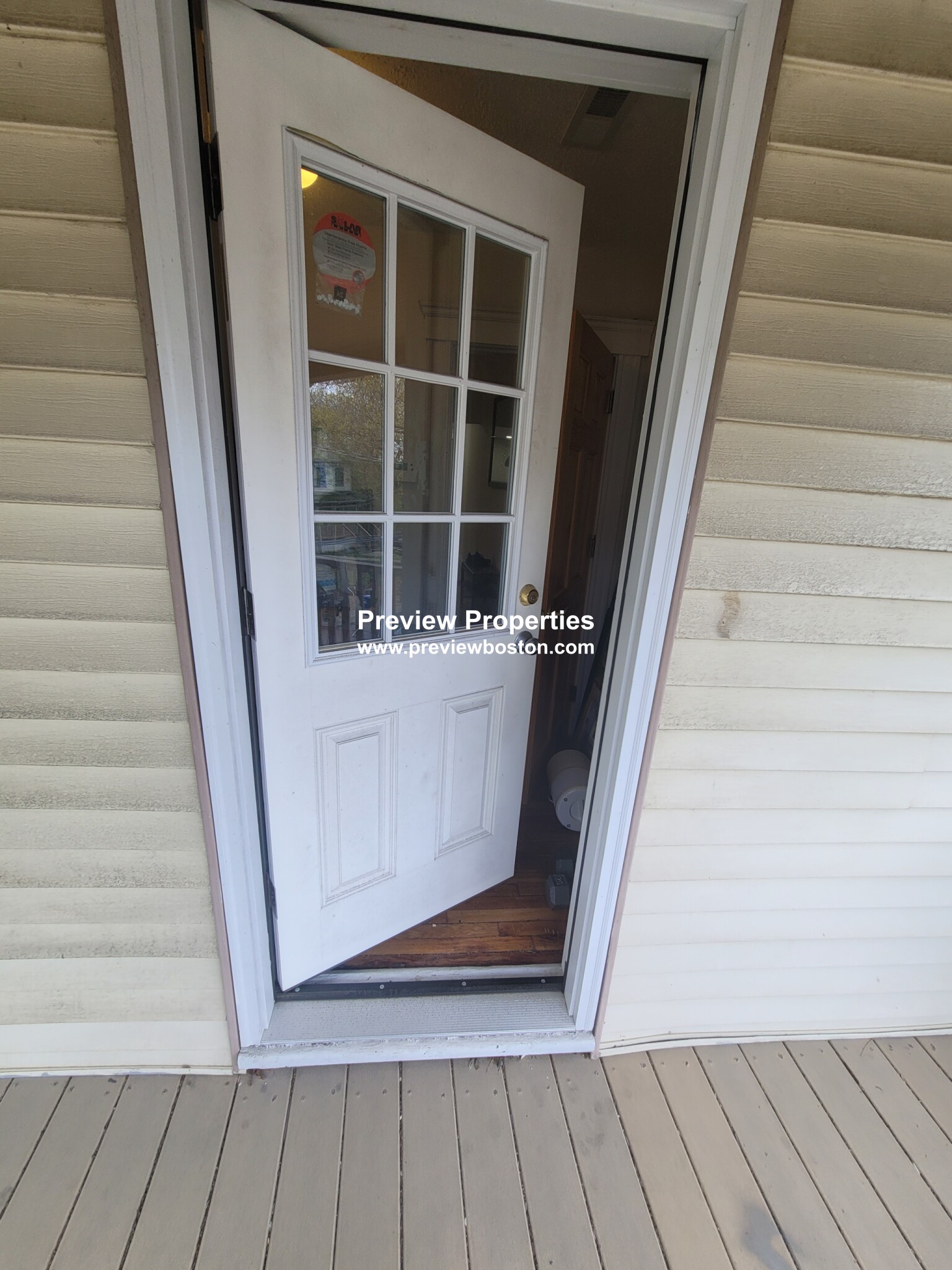 12 Logan St, Roxbury