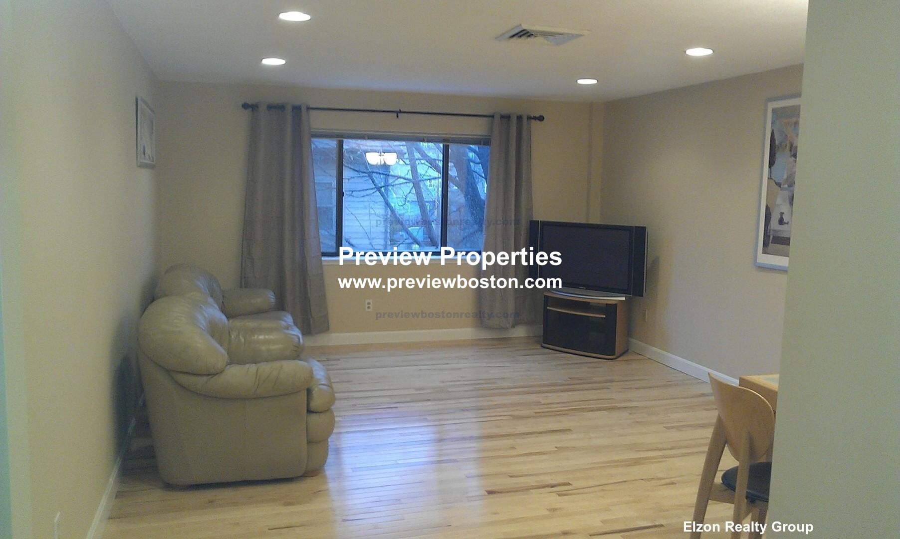 276 Chestnut Hill Ave, Brighton