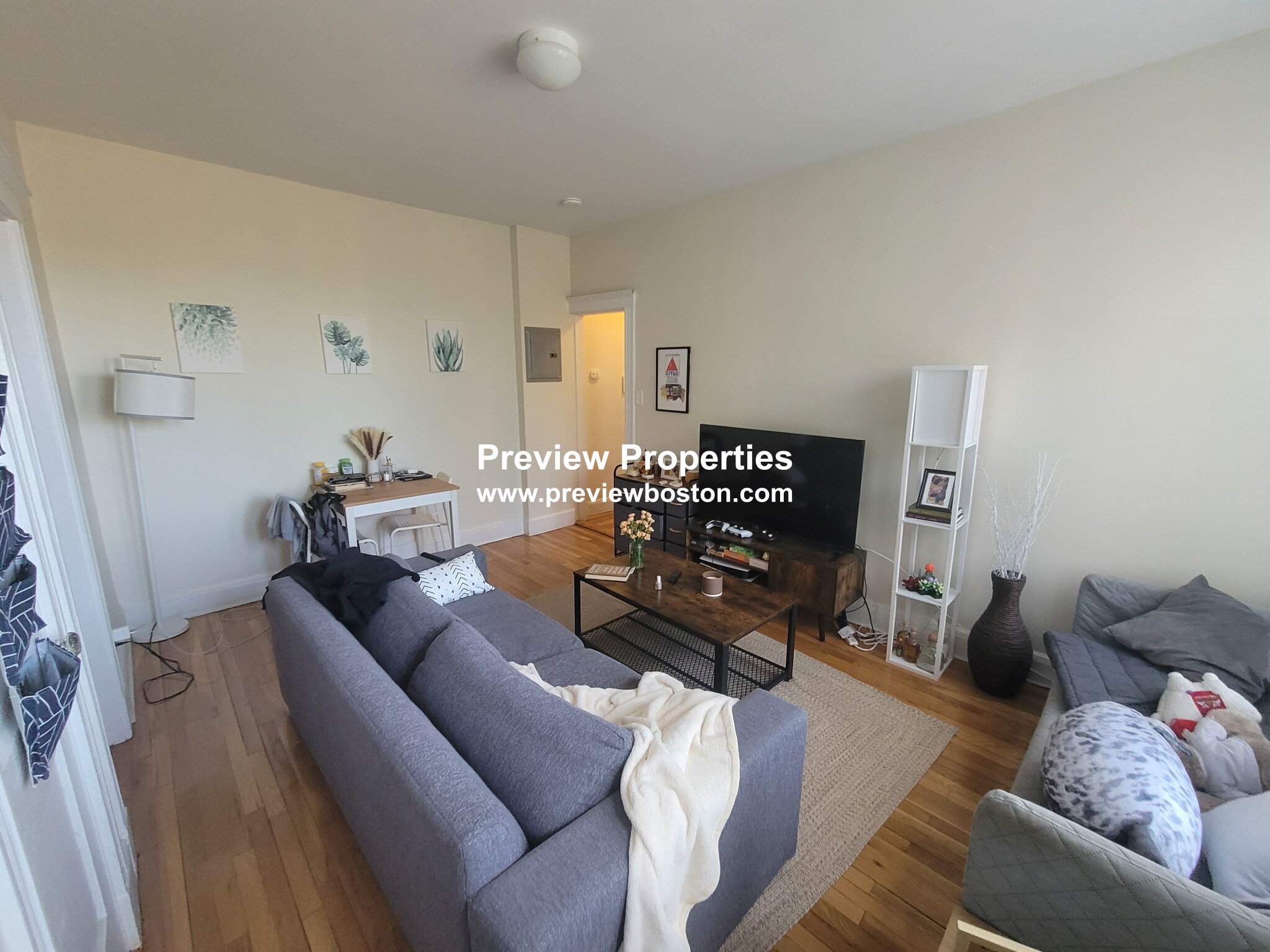 1626 Commonwealth Ave, Brighton