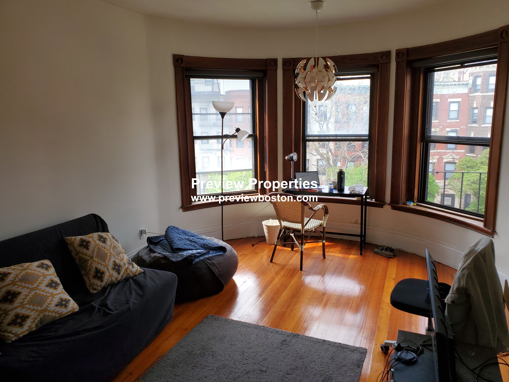 849 Beacon St, Fenway