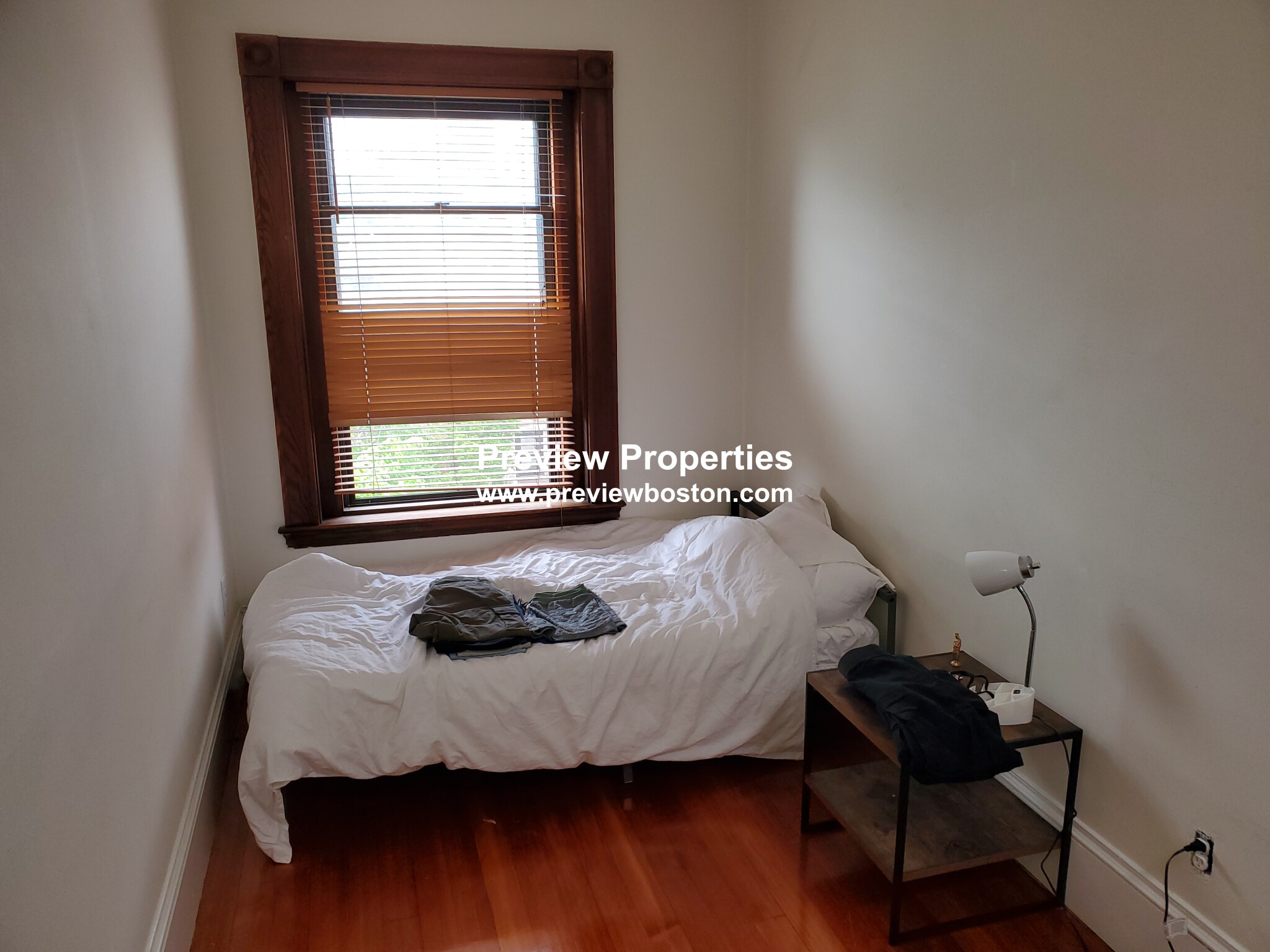 849 Beacon St, Fenway