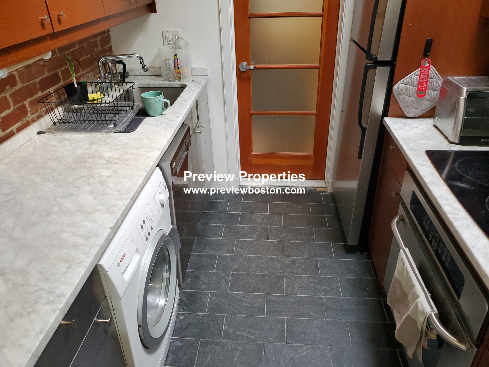 849 Beacon St, Fenway