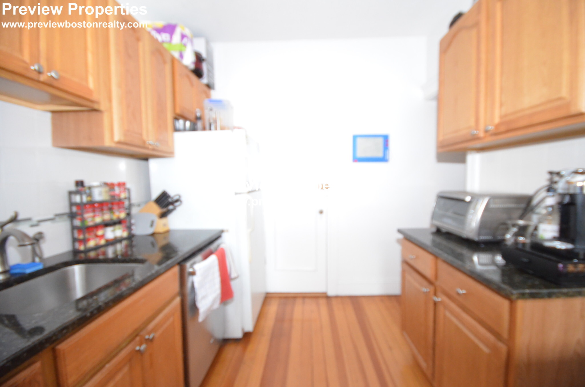 80 Sutherland Rd, Allston