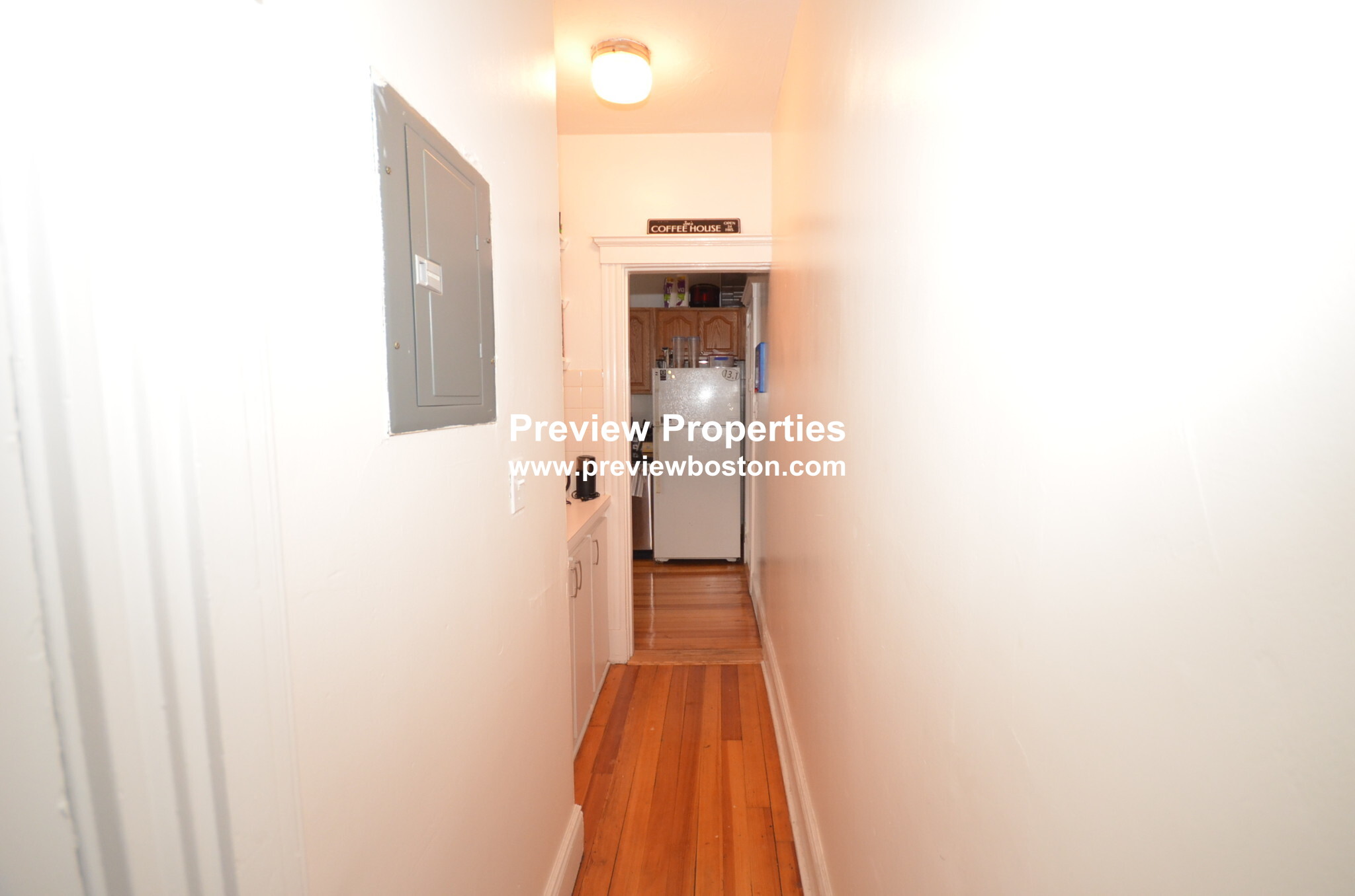 80 Sutherland Rd, Allston