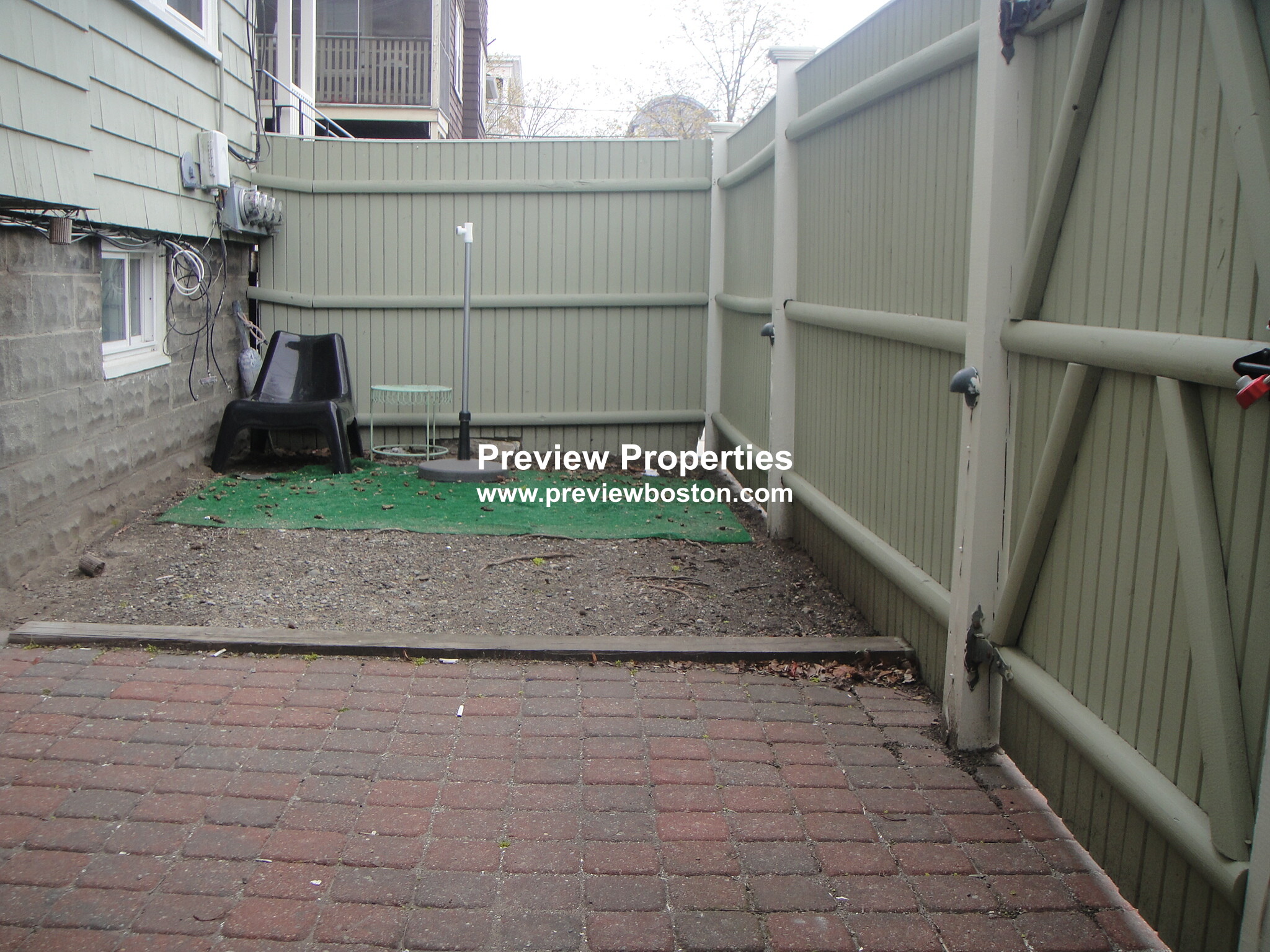 44 Edgar Ave, Magoun Square