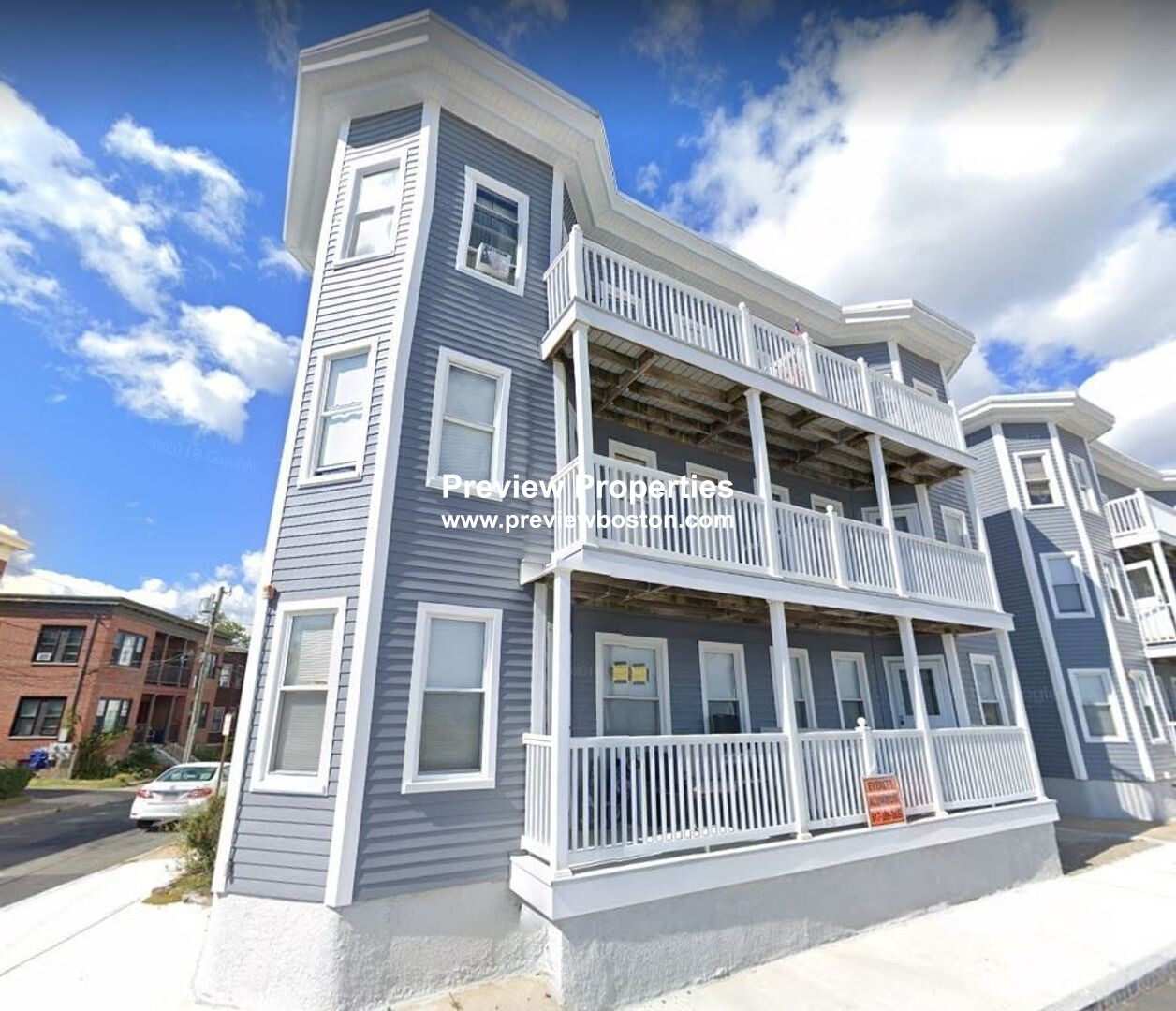 90 Winthrop Shore Dr, Winthrop