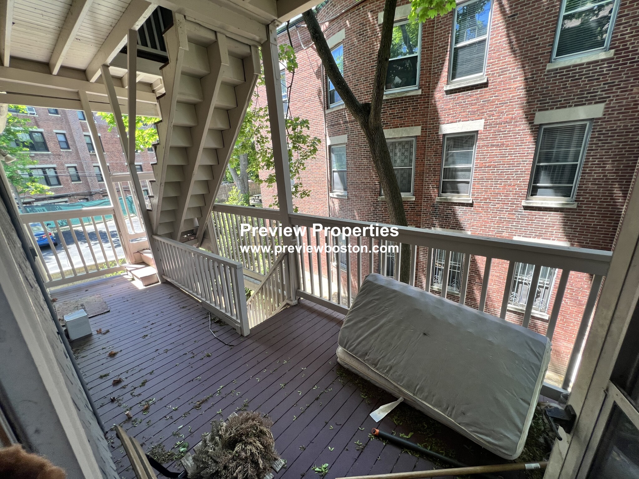 15 Braemore Rd, Brighton