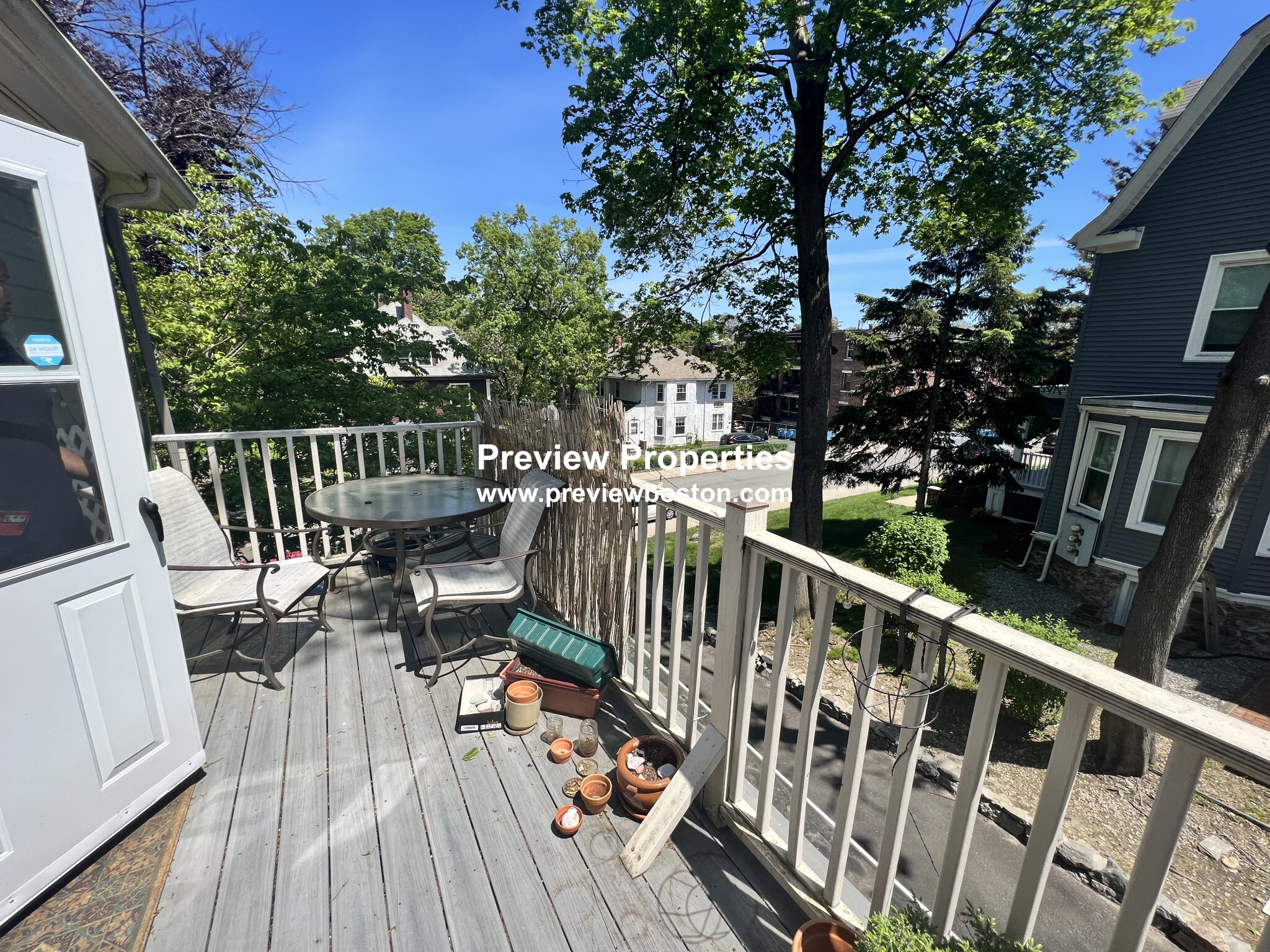 15 Braemore Rd, Brighton