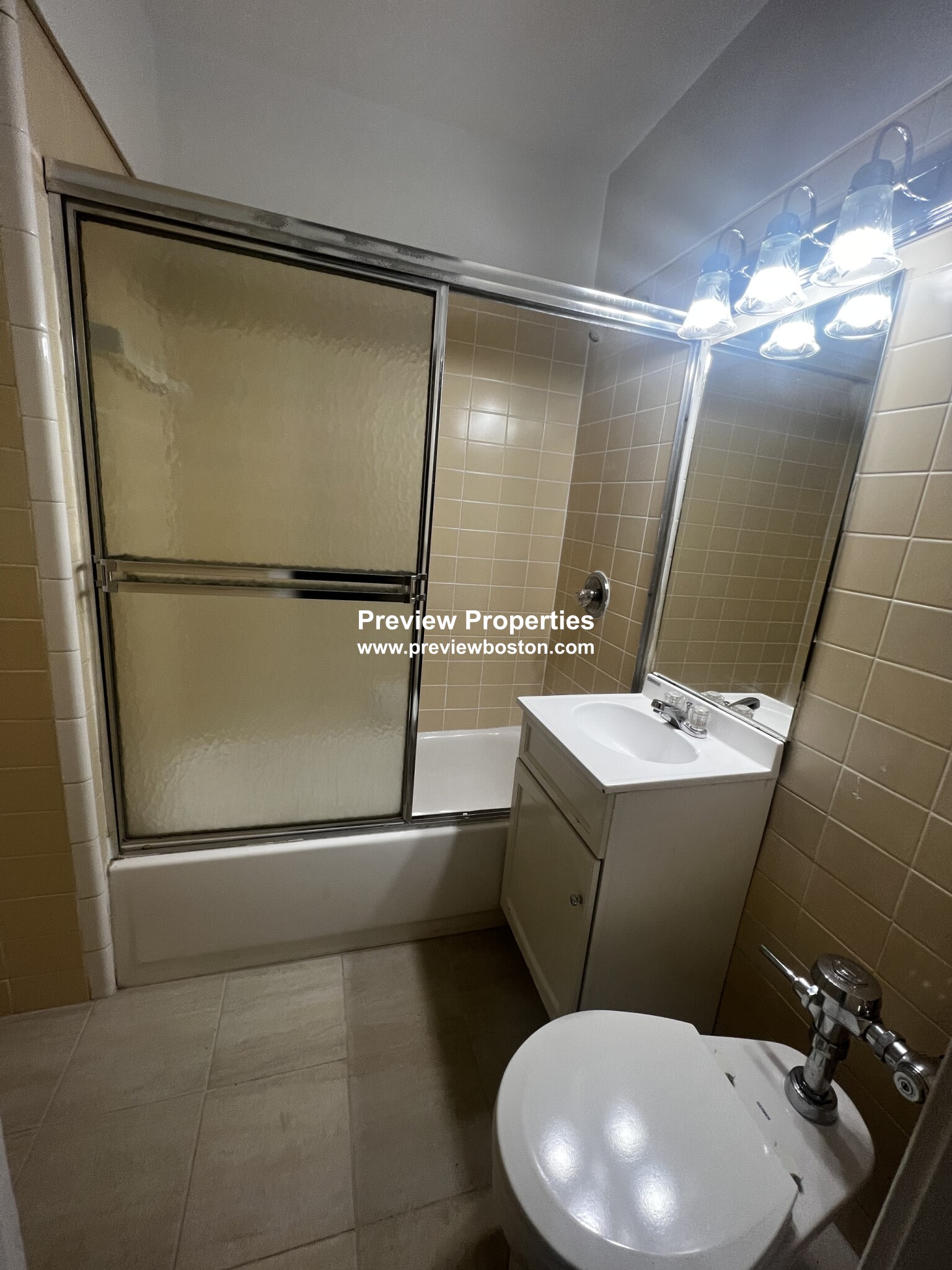 62 Boylston St, Back Bay