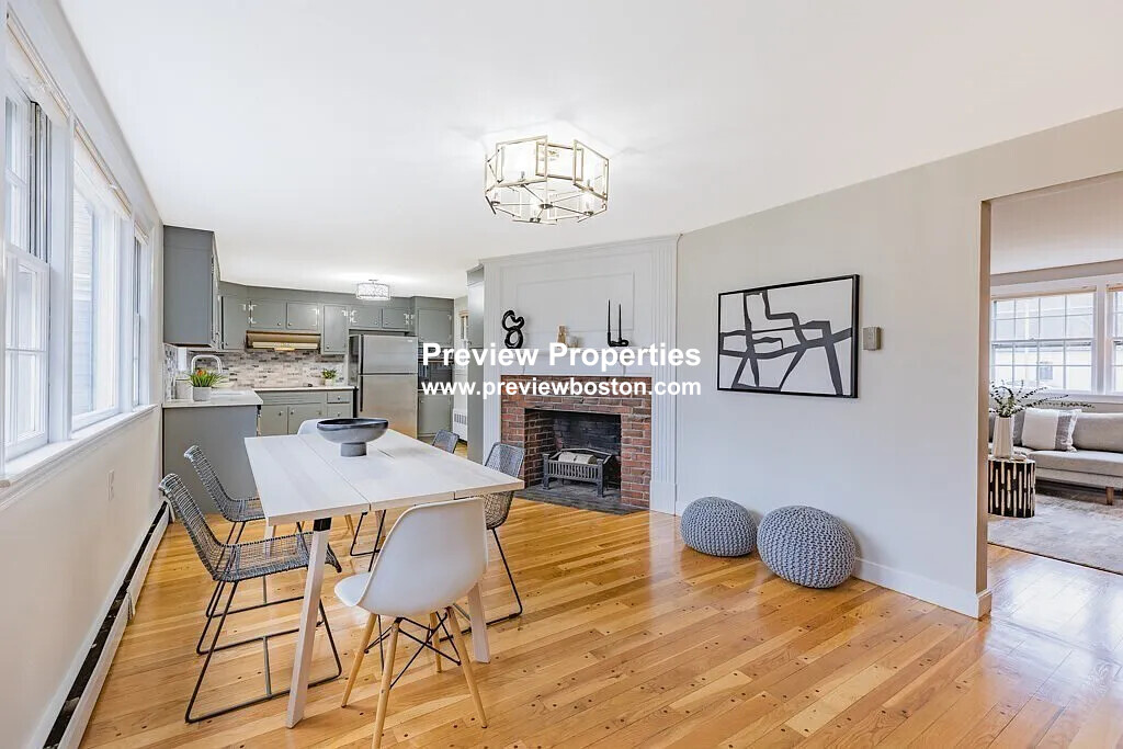 134 Stony Brook Rd, Belmont Center, Belmont, MA Spot Easy