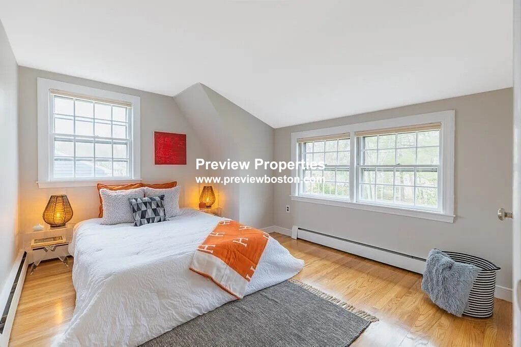 134 Stony Brook Rd, Belmont Center, Belmont, MA Spot Easy