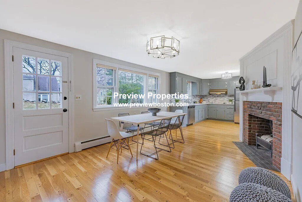 134 Stony Brook Rd, Belmont Hill