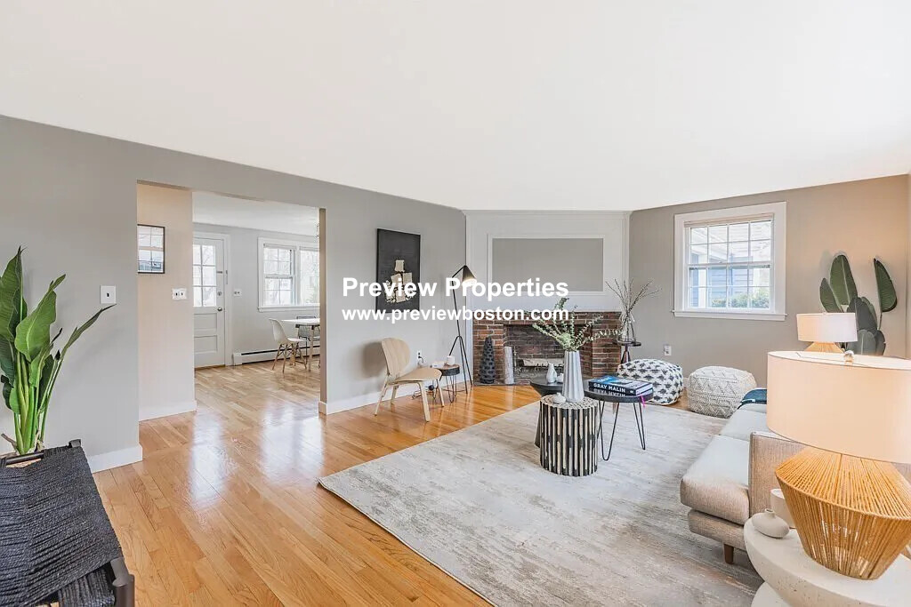 134 Stony Brook Rd, Belmont Center, Belmont, MA Spot Easy