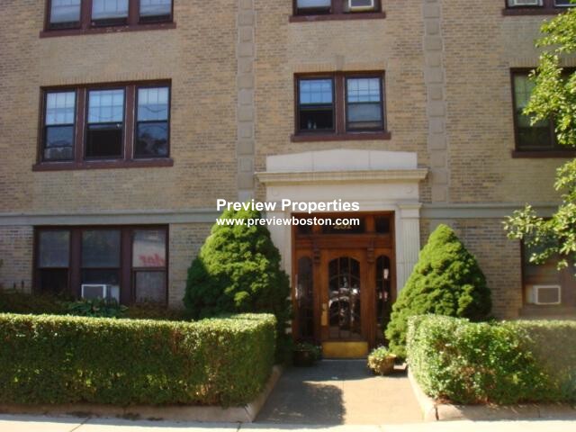 251 Kelton St, Allston
