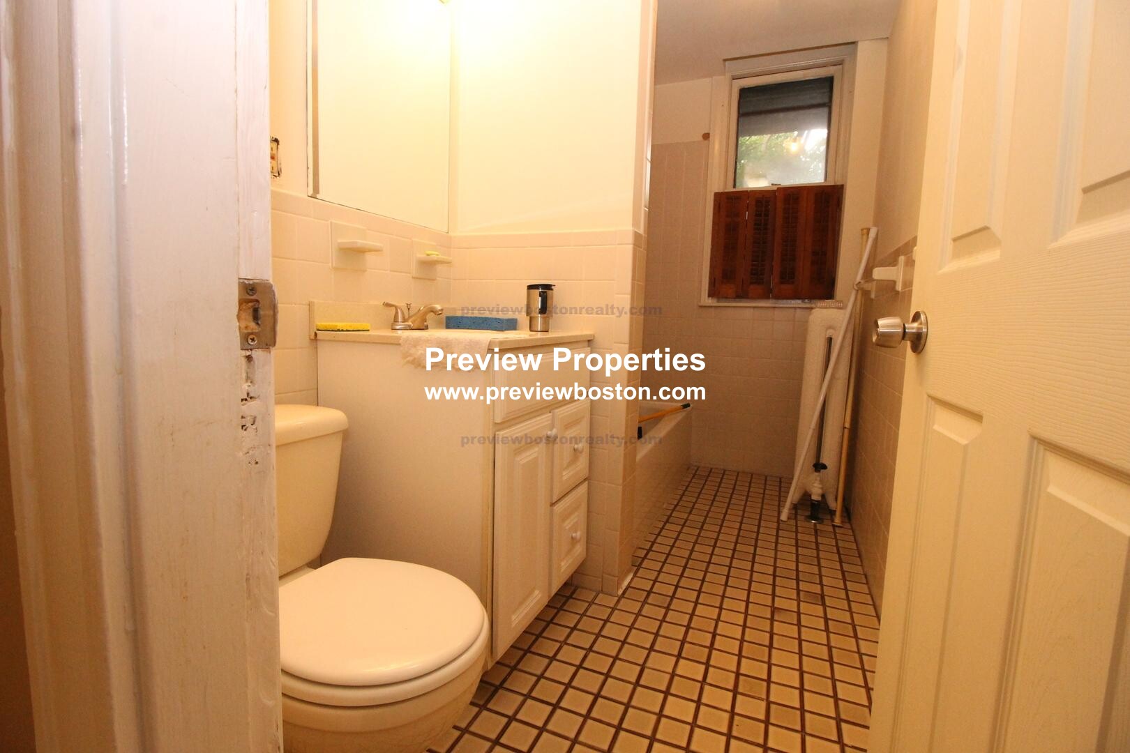 141 Sutherland Rd, Brighton