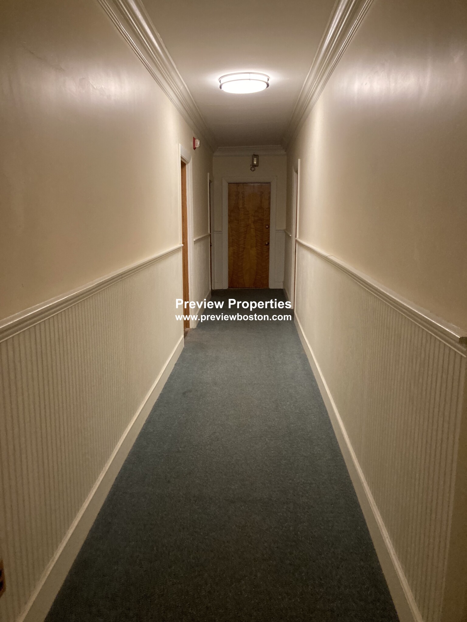 90 Winthrop Shore Dr, Winthrop