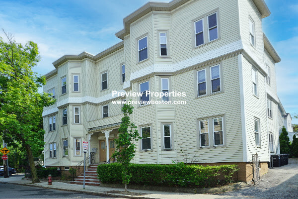 2 Ivaloo St, Porter Square