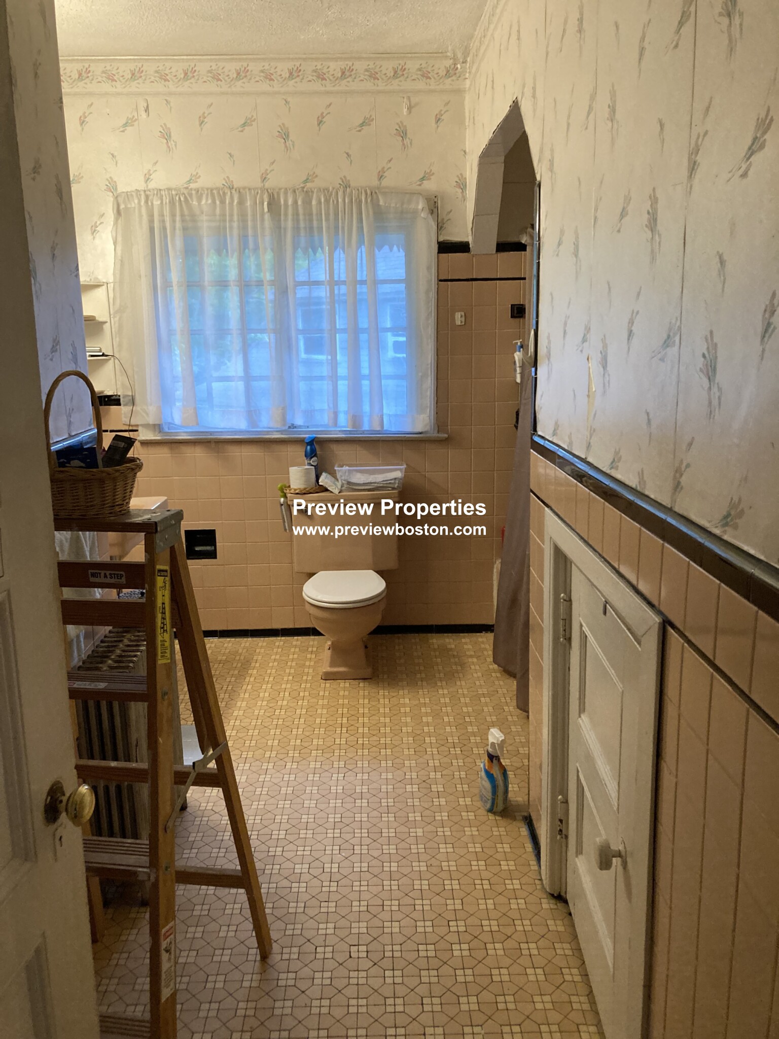 132 Kilsyth Rd, Brighton