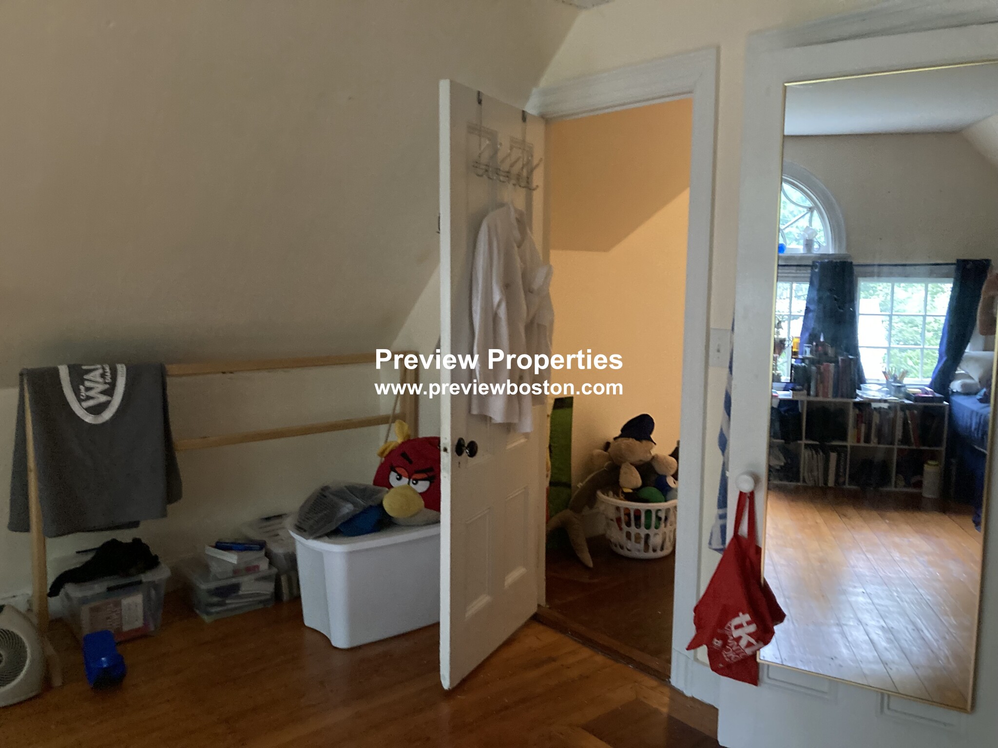 132 Kilsyth Rd, Brighton