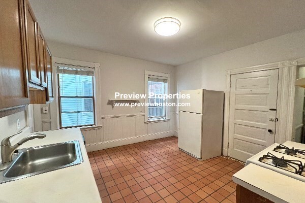 38 Calvin, Harvard Square