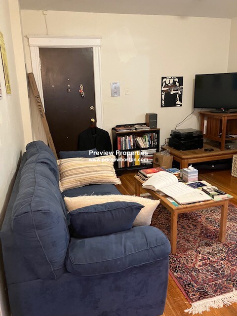 88 Washington St, Brighton