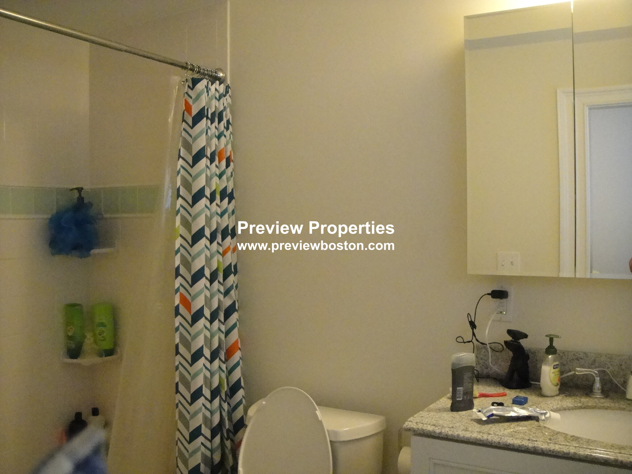 22 Concord Ave, East Somerville