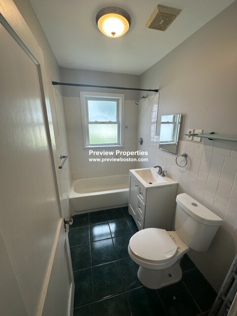 80 Langley Rd, Brighton