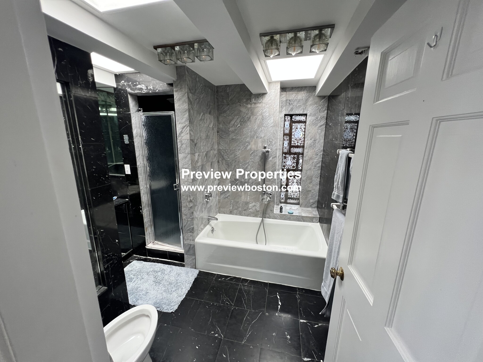 113 Beacon St, Back Bay