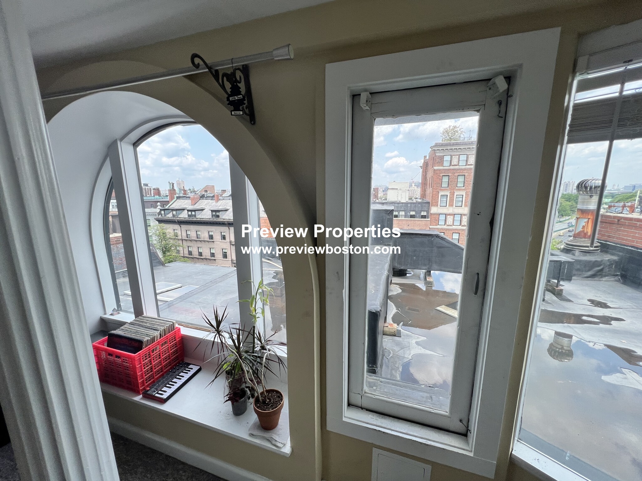 113 Beacon St, Back Bay