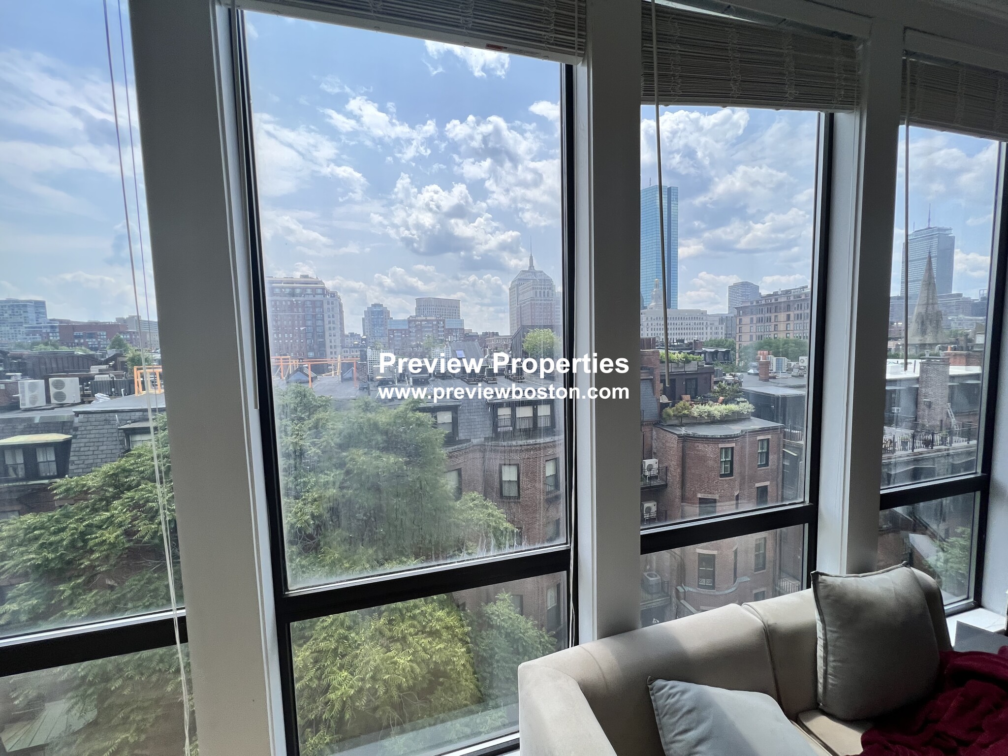 113 Beacon St, Back Bay