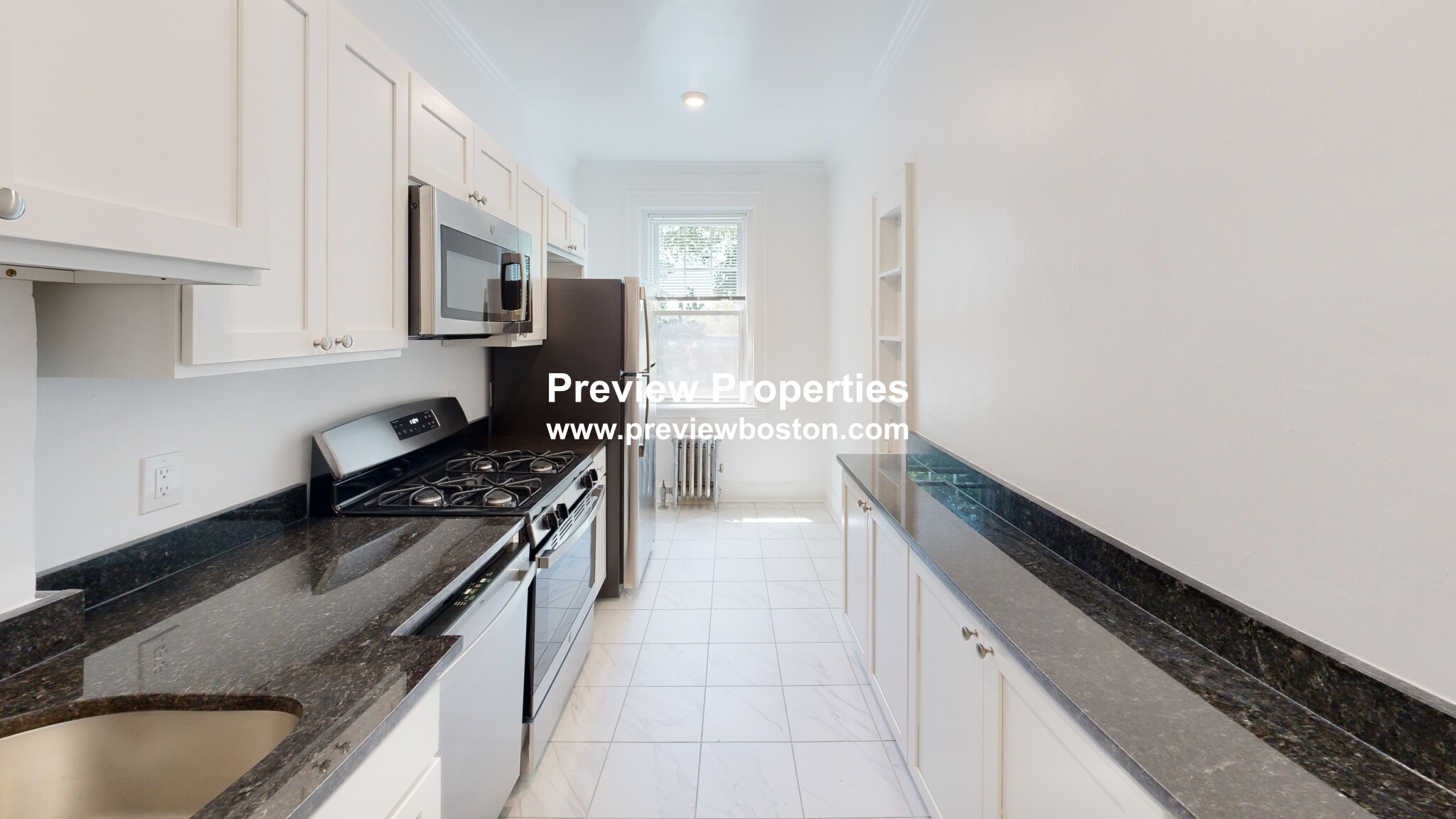 100 Kilsyth Rd, Brighton