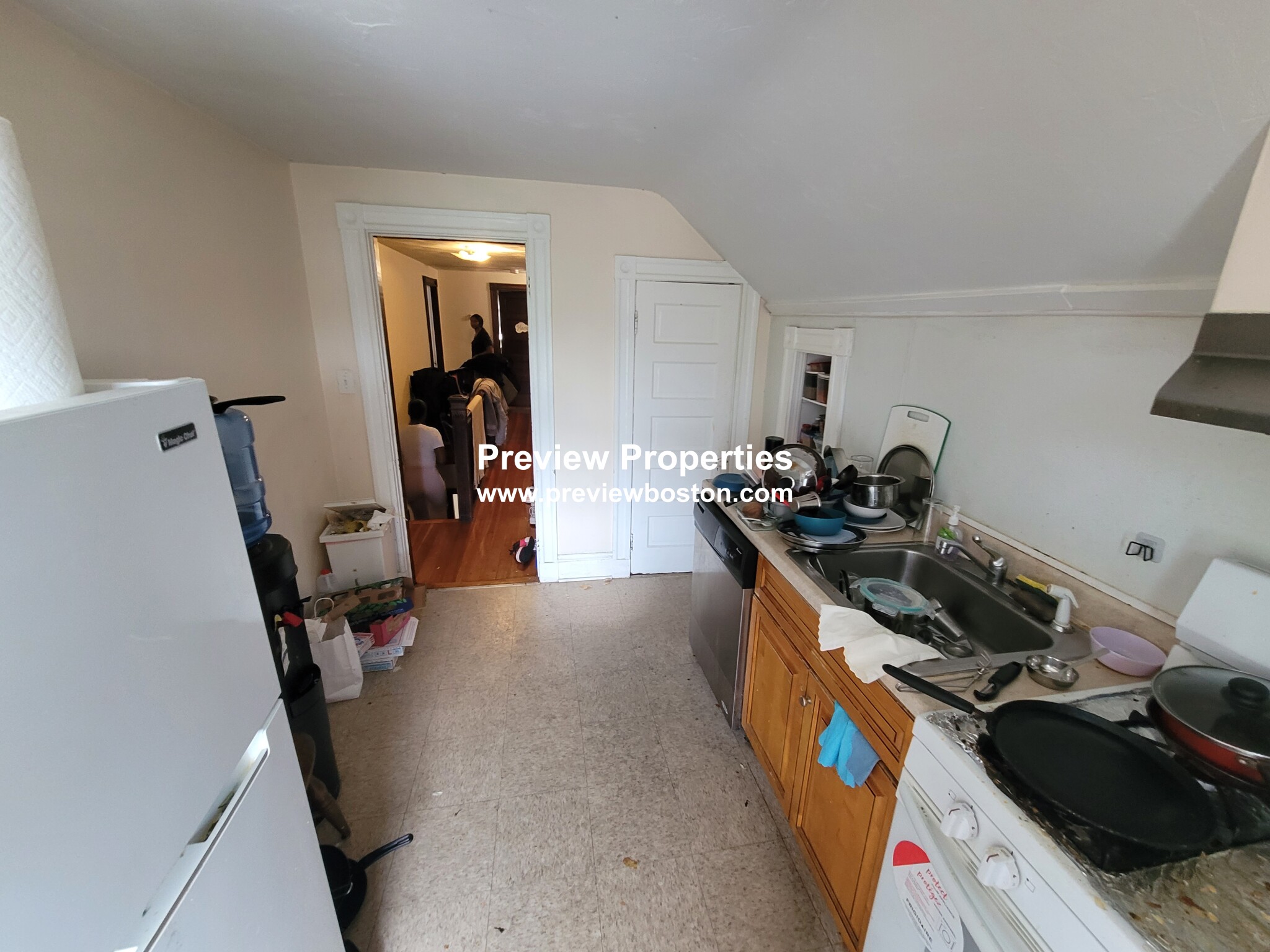 52 Brainerd Rd, Allston