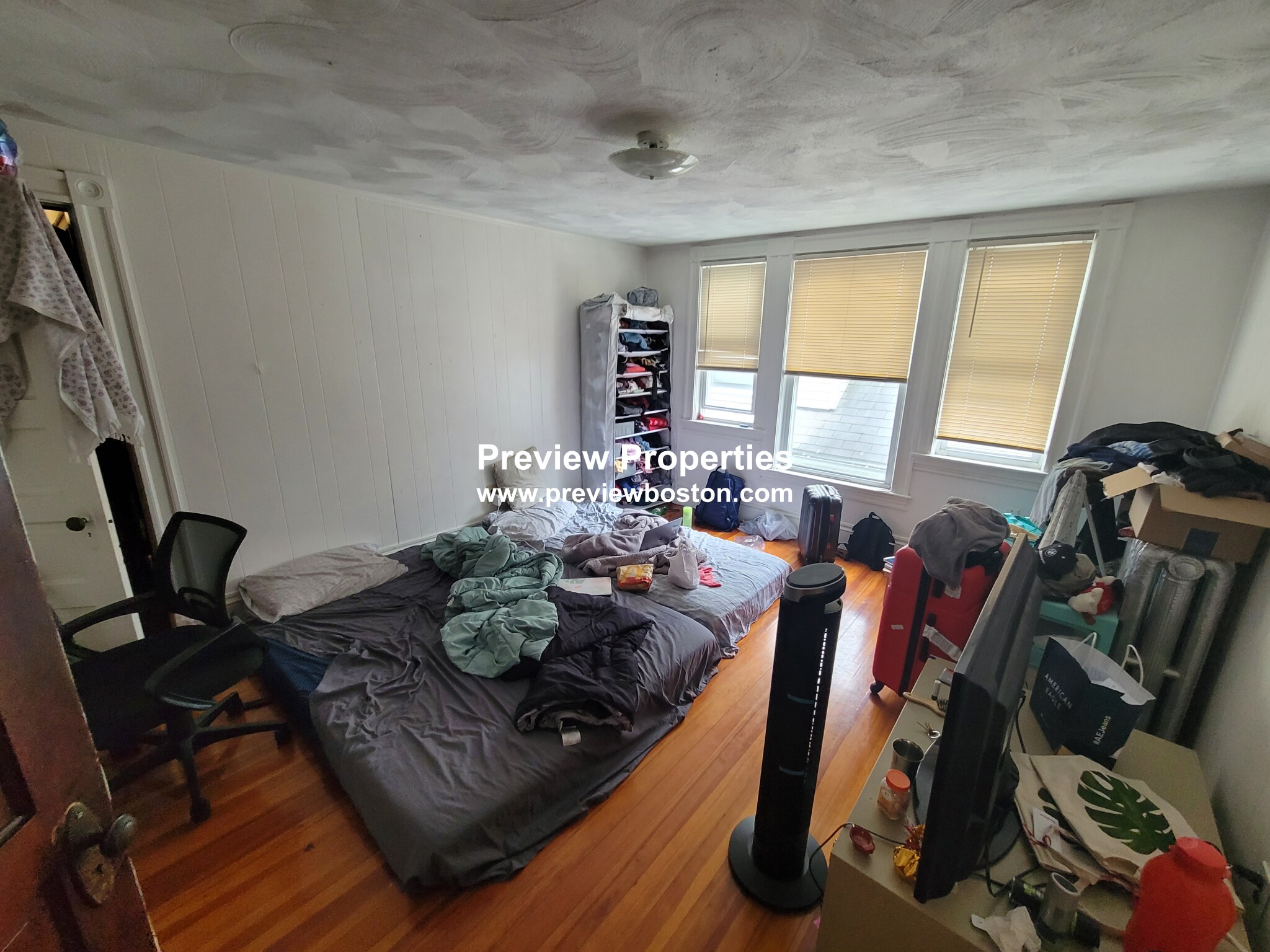 52 Brainerd Rd, Allston