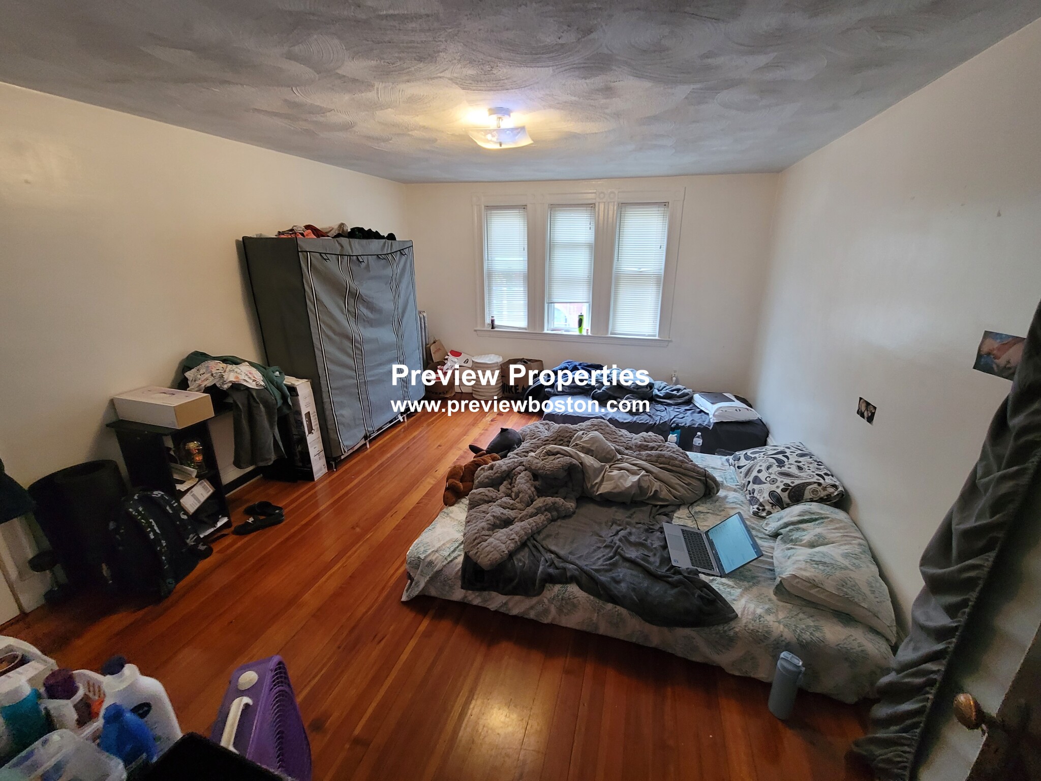 52 Brainerd Rd, Allston