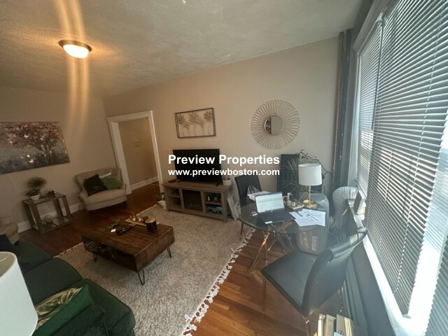 21 Sutherland Rd, Brighton