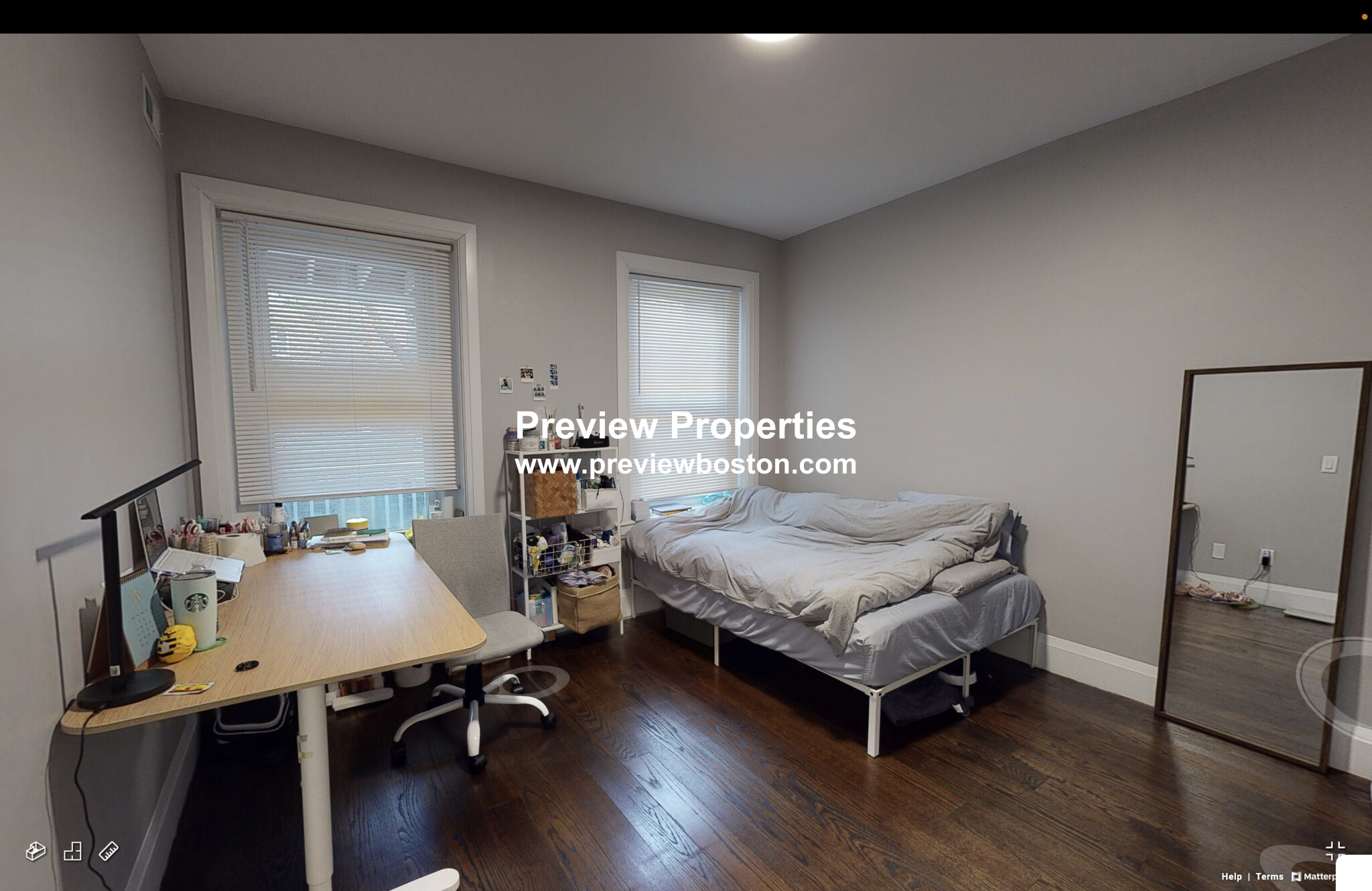 7 Strathmore Rd, Washington Square