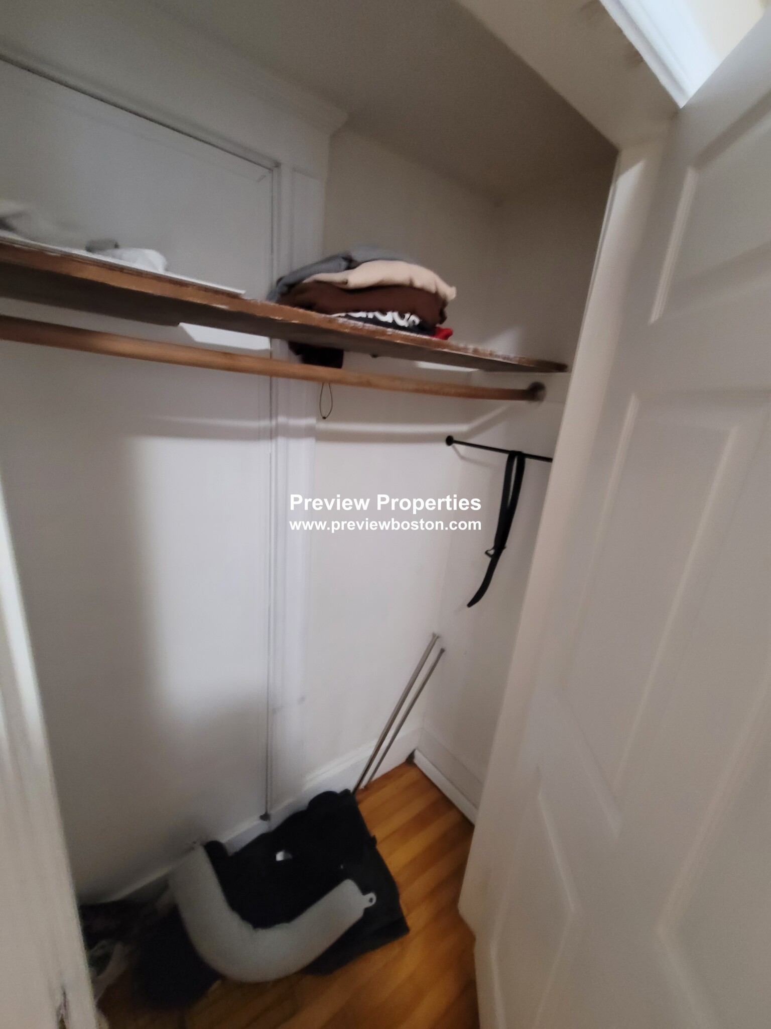 52 Brainerd Rd, Allston