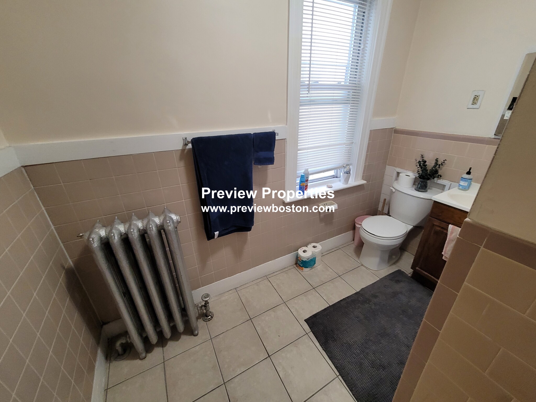 52 Brainerd Rd, Allston