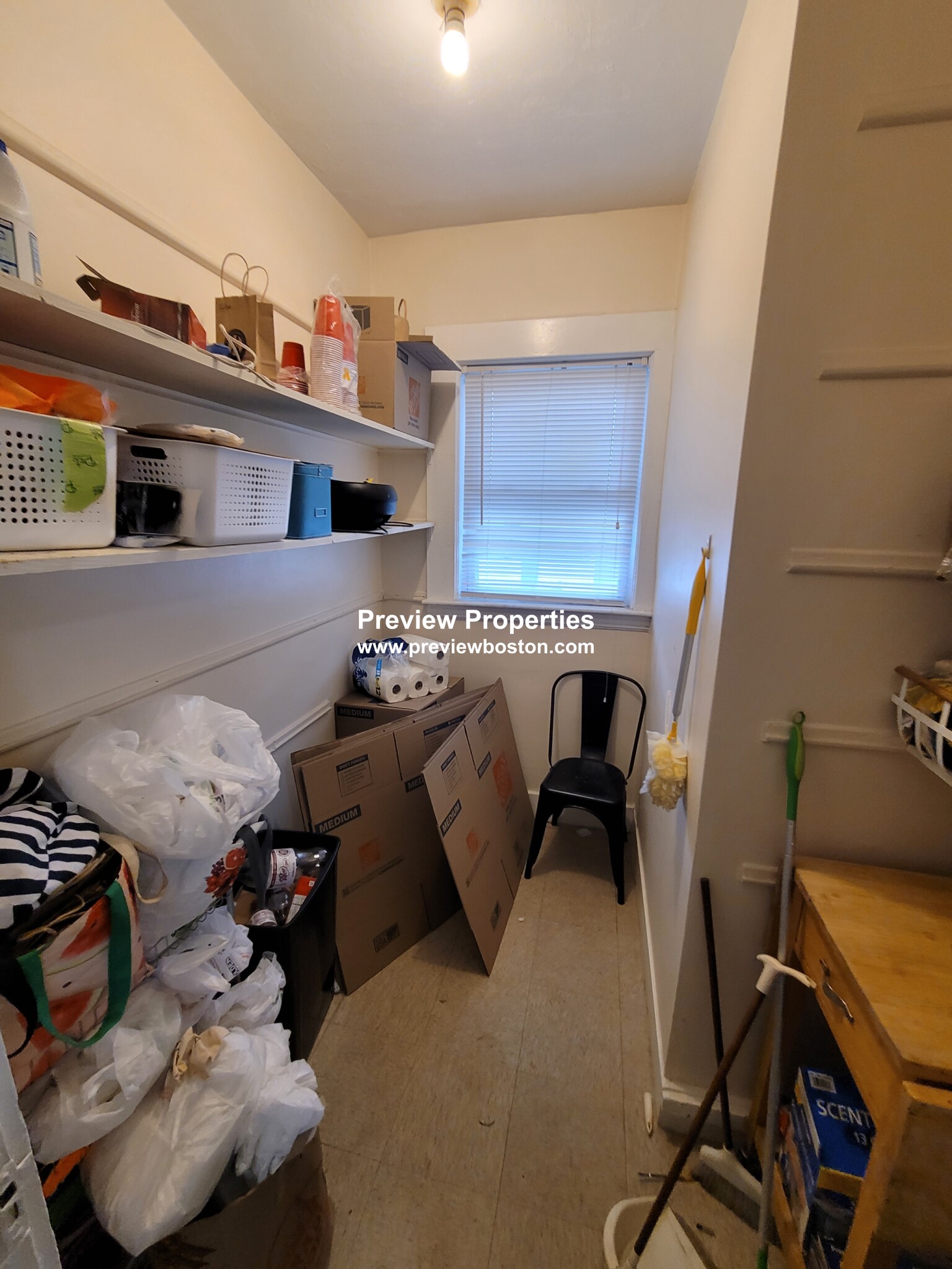 52 Brainerd Rd, Allston