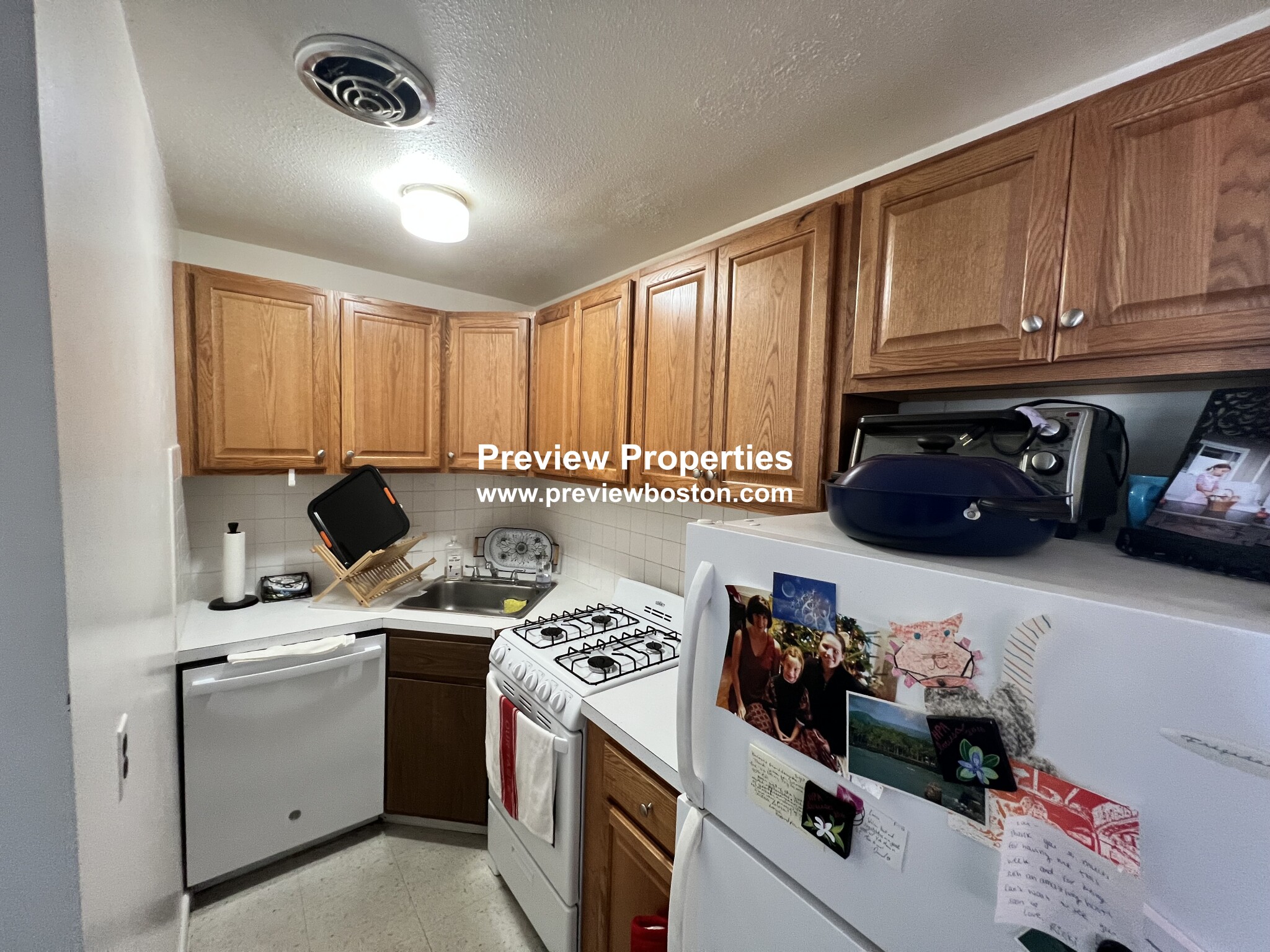 142 Kenrick St, Brighton