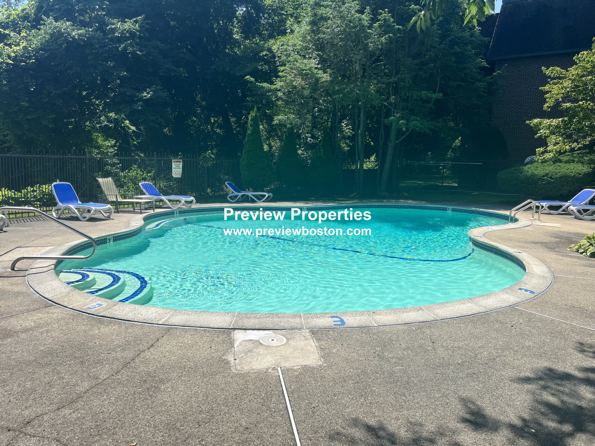 142 Kenrick St, Brighton