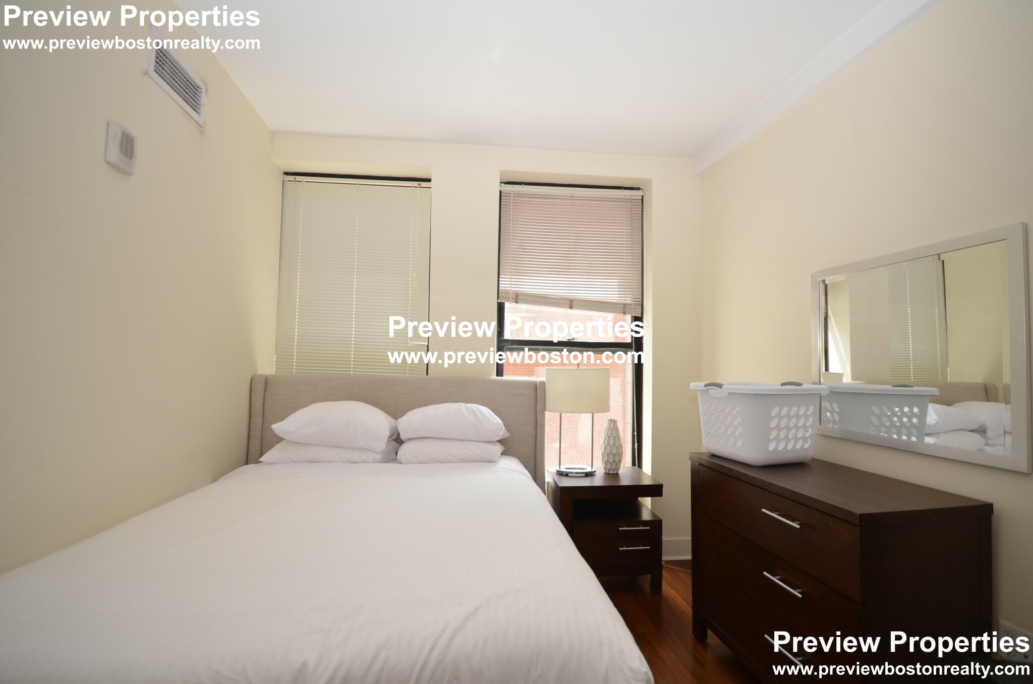 8 Winter St, Downtown