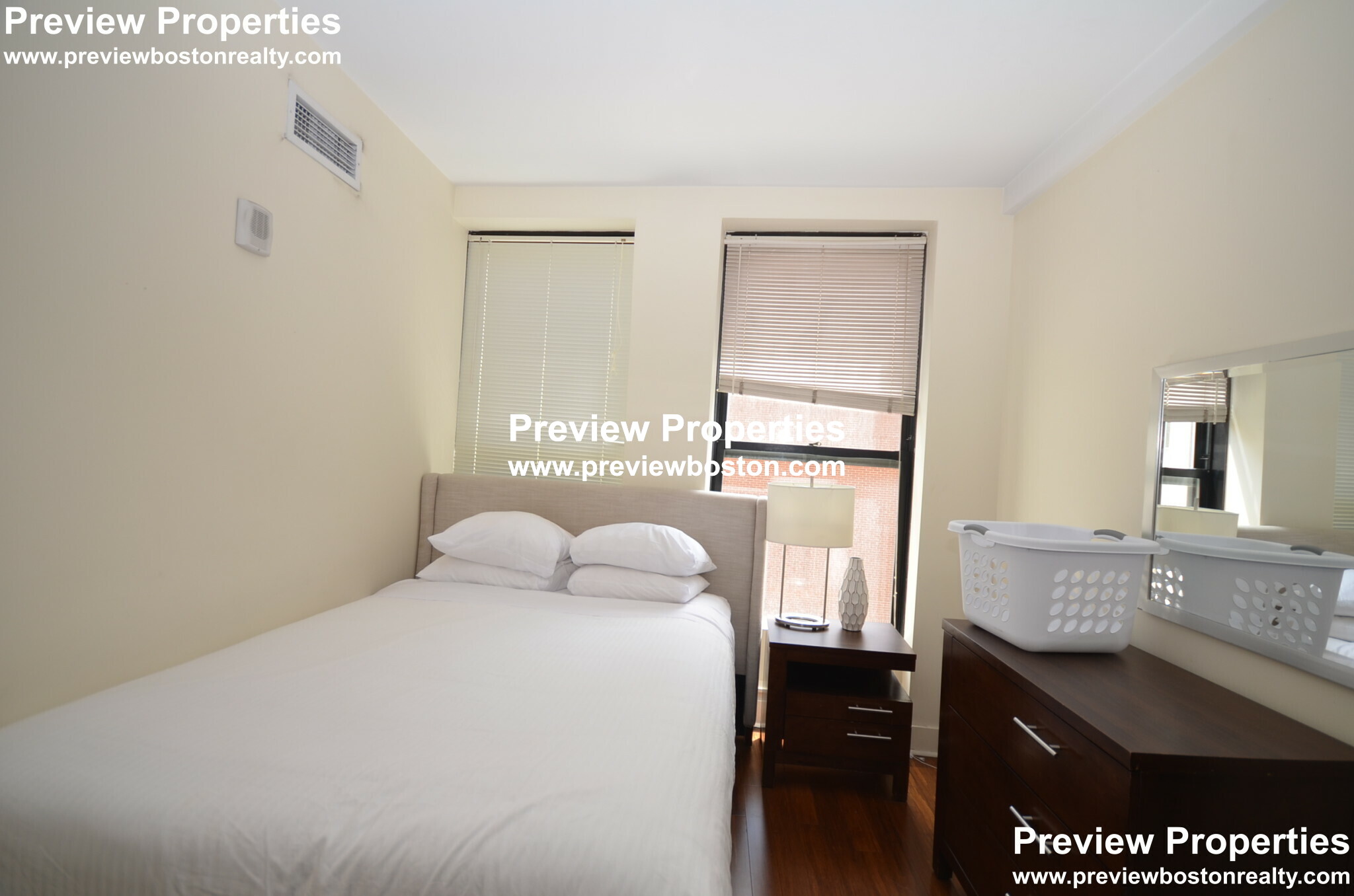 8 Winter St, Downtown