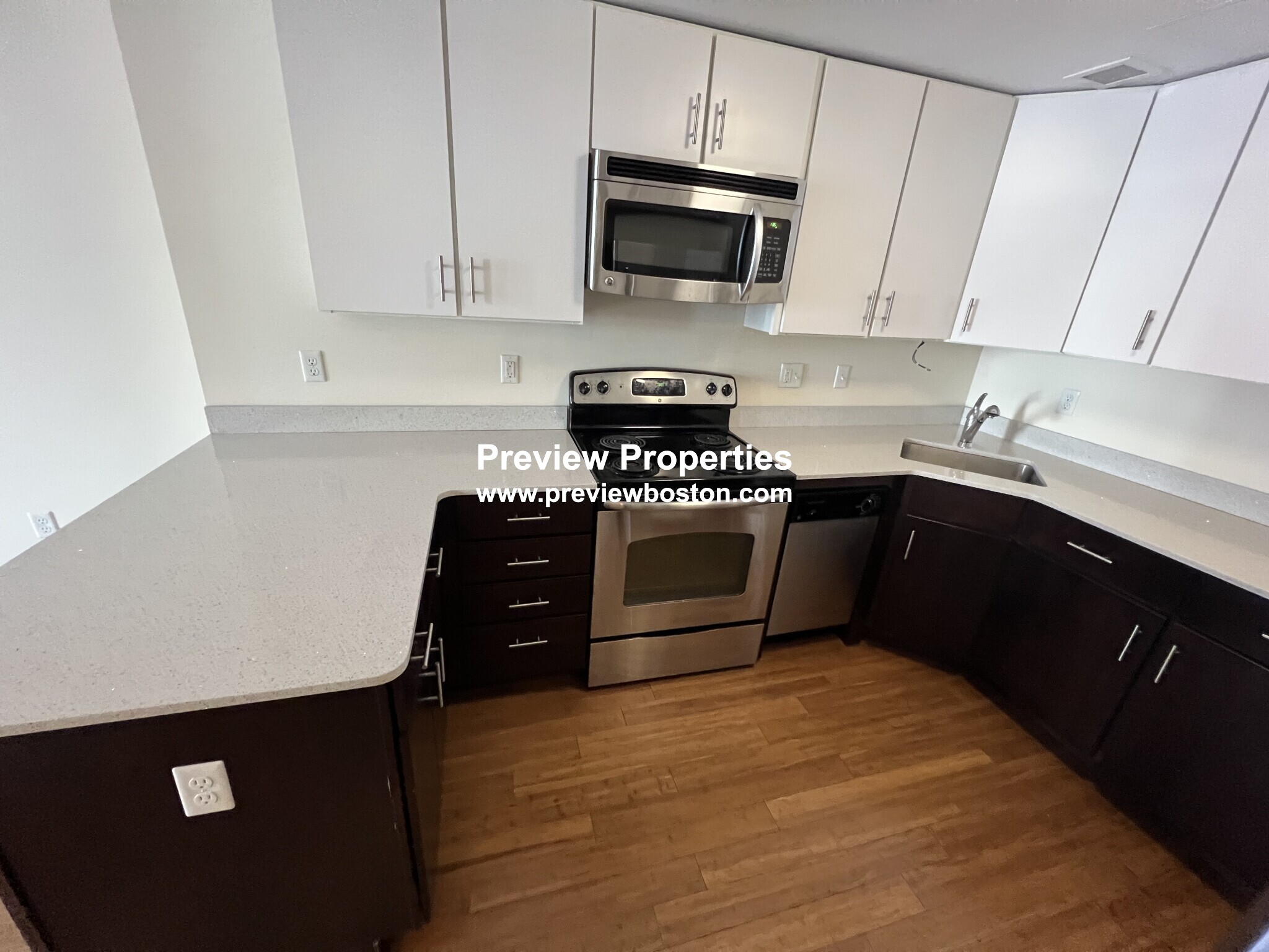 8 Winter St, Downtown