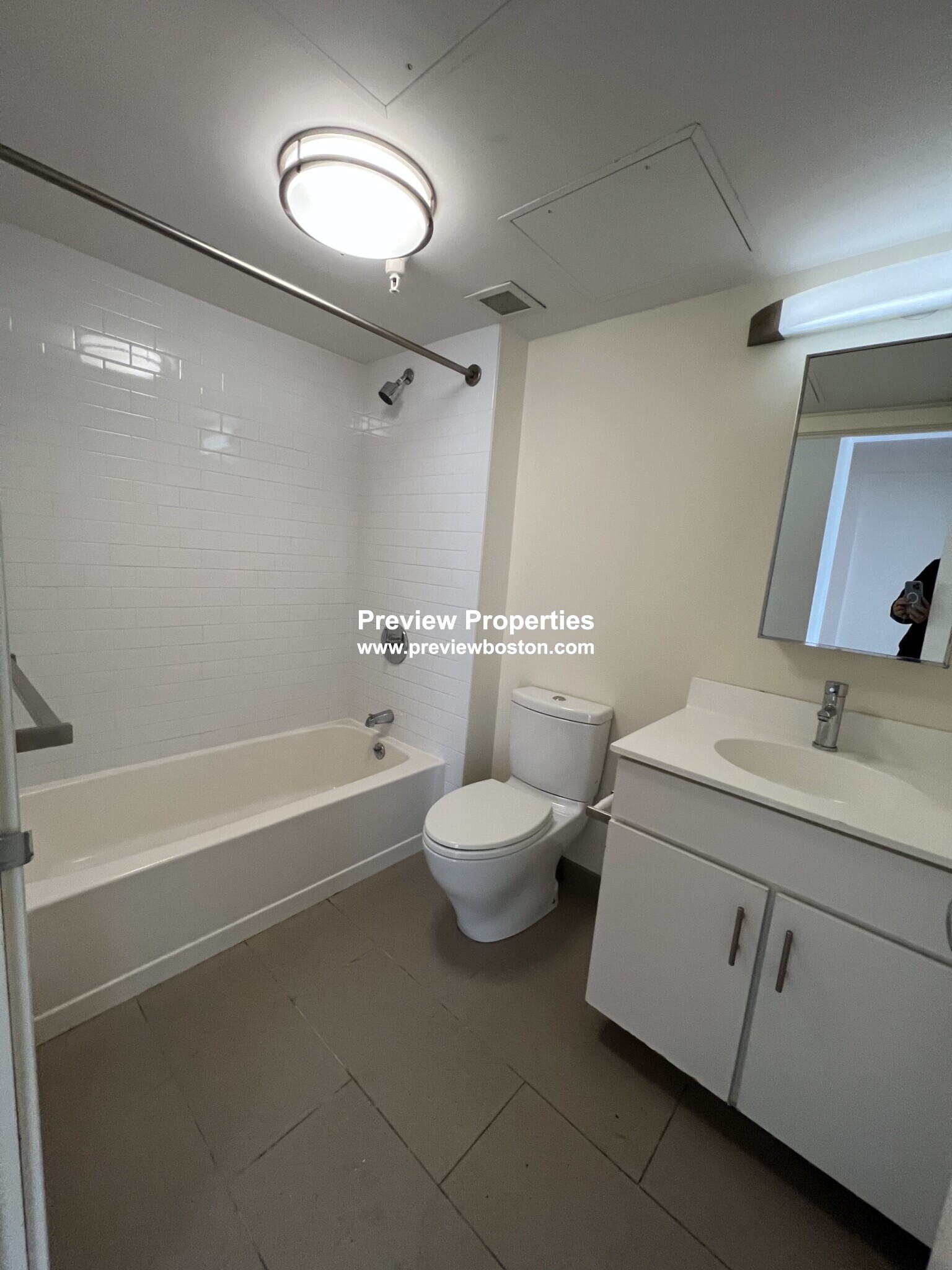 8 Winter St, Downtown