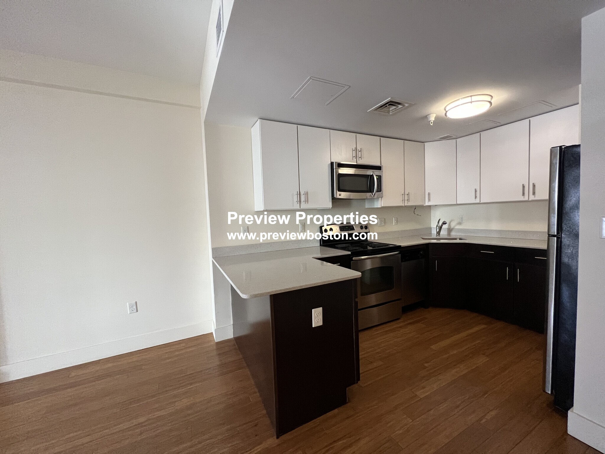 8 Winter St, Downtown