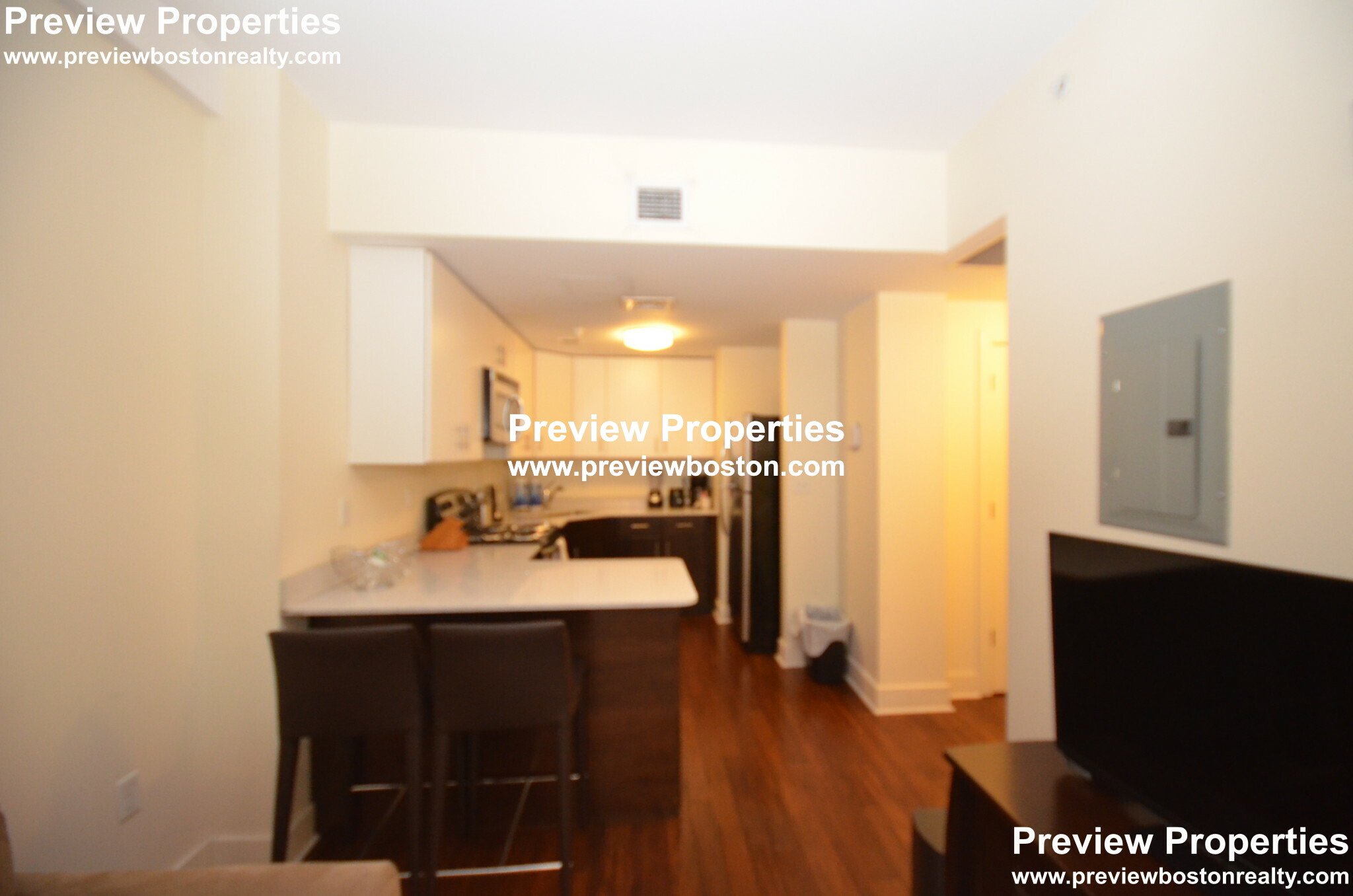 8 Winter St, Downtown