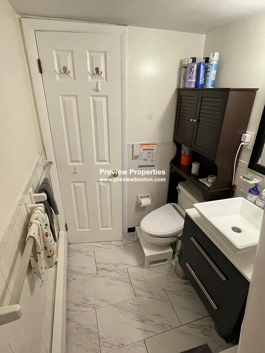 38 Carey Ave, Watertown