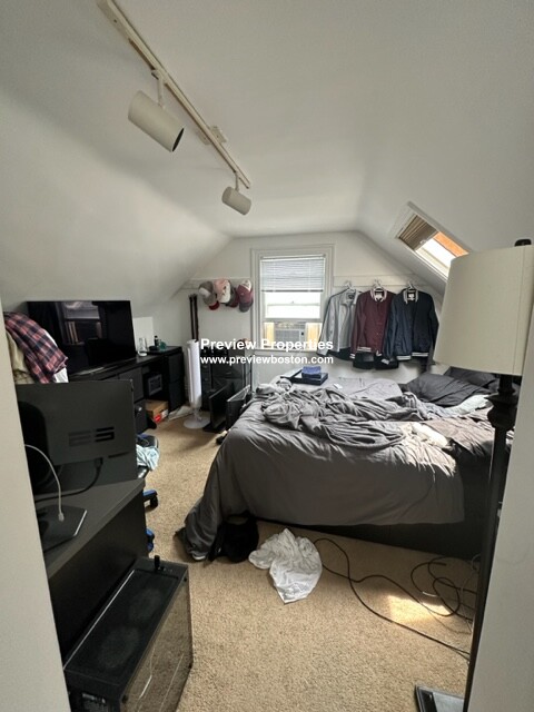 24 Shepard St, Brighton